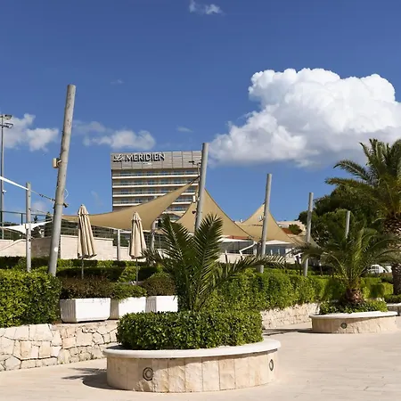 Lavica Mare Retreat - Modern Near Le Meridien Apartment *